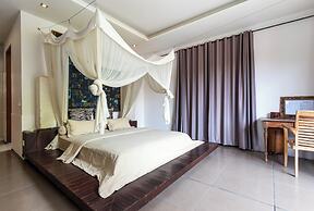 Alarte Estate by Villa Finder