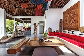 Alarte Estate by Villa Finder