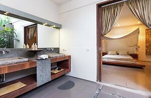 Alarte Estate by Villa Finder