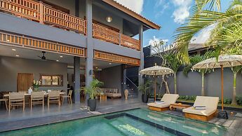 Alarte Estate by Villa Finder