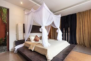 Alarte Estate by Villa Finder