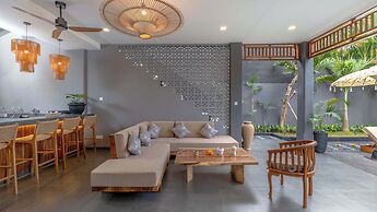 Alarte Estate by Villa Finder