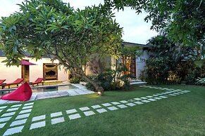 Alarte Estate by Villa Finder