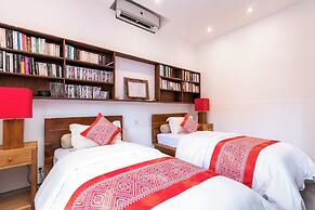 Alarte Estate by Villa Finder