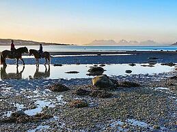 6 Person Holiday Home in Hamnvik