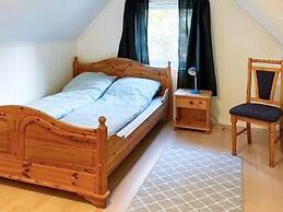 6 Person Holiday Home in Svelgen