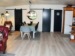 6 Person Holiday Home in Aram-by Traum