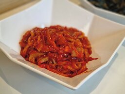 Hound Hotel Jeonju Deokjin