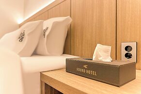 Hound Hotel Jeonju Deokjin