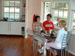 6 Person Holiday Home in Kalvag-by Traum