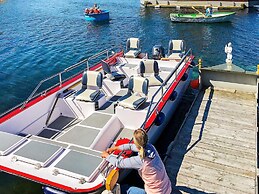 6 Person Holiday Home in Kalvag-by Traum