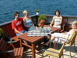 6 Person Holiday Home in Kalvag-by Traum