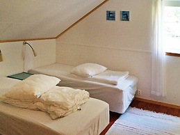 10 Person Holiday Home in Hosteland-by Traum