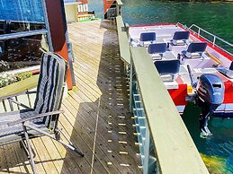 8 Person Holiday Home in Kalvag-by Traum