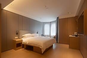 Dayin Hotel (Shanghai People's Square & Suzhou River Branch)