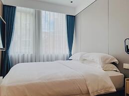 Dayin Hotel (Shanghai People's Square & Suzhou River Branch)