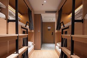 Dayin Hotel (Shanghai People's Square & Suzhou River Branch)