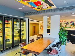 Dayin Hotel (Shanghai People's Square & Suzhou River Branch)