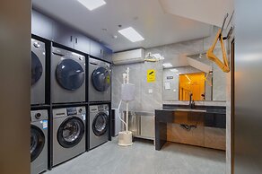 Dayin Hotel (Shanghai People's Square & Suzhou River Branch)