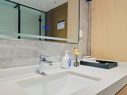 Dayin Hotel (Shanghai People's Square & Suzhou River Branch)