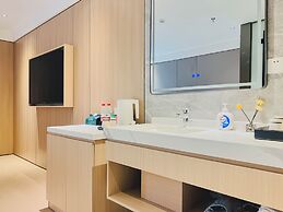 Dayin Hotel (Shanghai People's Square & Suzhou River Branch)