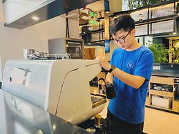 Dayin Hotel (Shanghai People's Square & Suzhou River Branch)