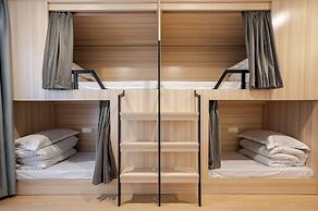 Dayin Hotel (Shanghai People's Square & Suzhou River Branch)