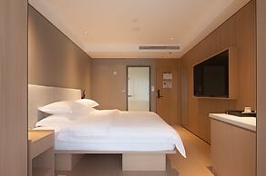 Dayin Hotel (Shanghai People's Square & Suzhou River Branch)