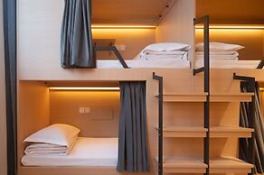 Dayin Hotel (Shanghai People's Square & Suzhou River Branch)