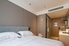 Dayin Hotel (Shanghai People's Square & Suzhou River Branch)