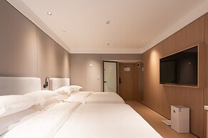 Dayin Hotel (Shanghai People's Square & Suzhou River Branch)