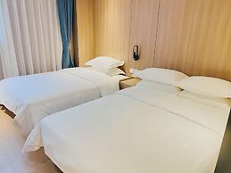 Dayin Hotel (Shanghai People's Square & Suzhou River Branch)