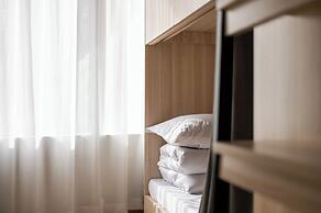 Dayin Hotel (Shanghai People's Square & Suzhou River Branch)