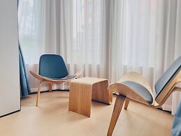 Dayin Hotel (Shanghai People's Square & Suzhou River Branch)