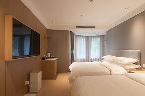 Dayin Hotel (Shanghai People's Square & Suzhou River Branch)