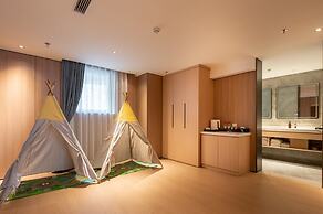 Dayin Hotel (Shanghai People's Square & Suzhou River Branch)