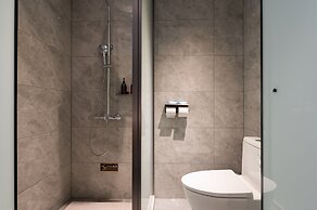 Dayin Hotel (Shanghai People's Square & Suzhou River Branch)