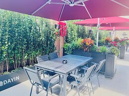 Dayin Hotel (Shanghai People's Square & Suzhou River Branch)