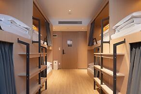 Dayin Hotel (Shanghai People's Square & Suzhou River Branch)