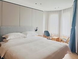 Dayin Hotel (Shanghai People's Square & Suzhou River Branch)