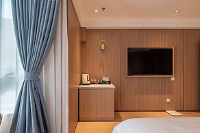 Dayin Hotel (Shanghai People's Square & Suzhou River Branch)