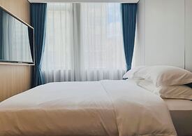 Dayin Hotel (Shanghai People's Square & Suzhou River Branch)