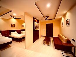 LA GRANDE SUITE & BANQUET HALL