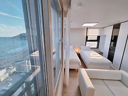 The First Ocean Songjung