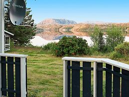 12 Person Holiday Home in Kvenvaer