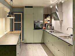 12 Person Holiday Home in Kvenvaer