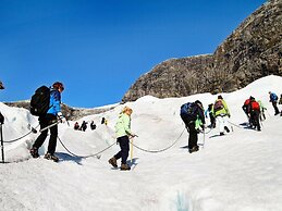 6 Person Holiday Home in Ovre Ardal