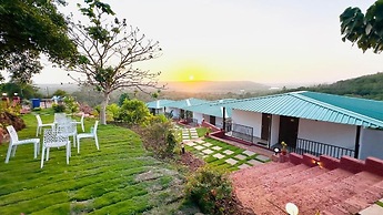 Xenious Cashew Leaf Eco Resort - Goa