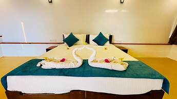 Xenious Cashew Leaf Eco Resort - Goa