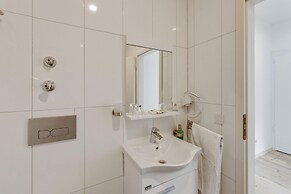 Nice Apartment With Terrace